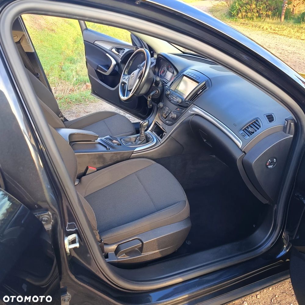 Opel Insignia - 29