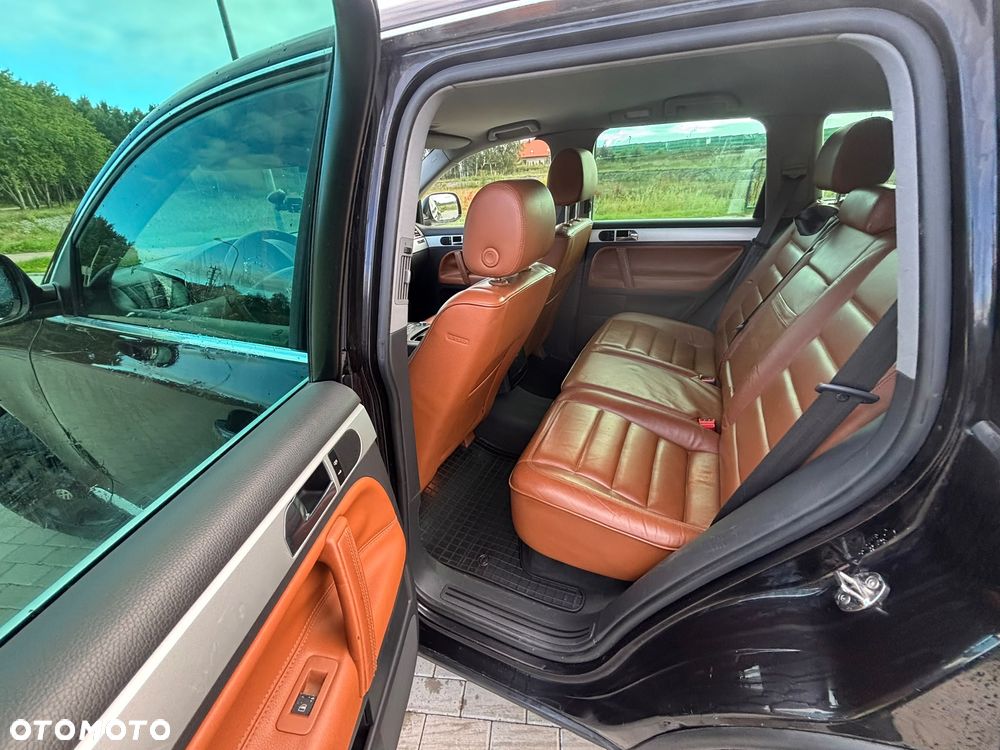 Volkswagen Touareg 2.5 R5 TDI - 25