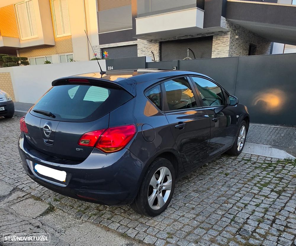 Opel Astra 1.7 CDTI Edition - 2