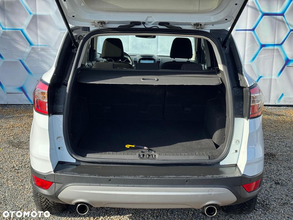 Ford Kuga 1.5 EcoBoost 2x4 Business Edition - 14