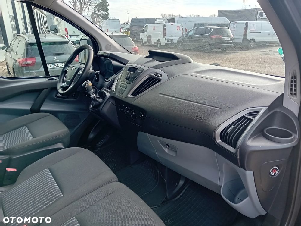 Ford Transit Custom - 16
