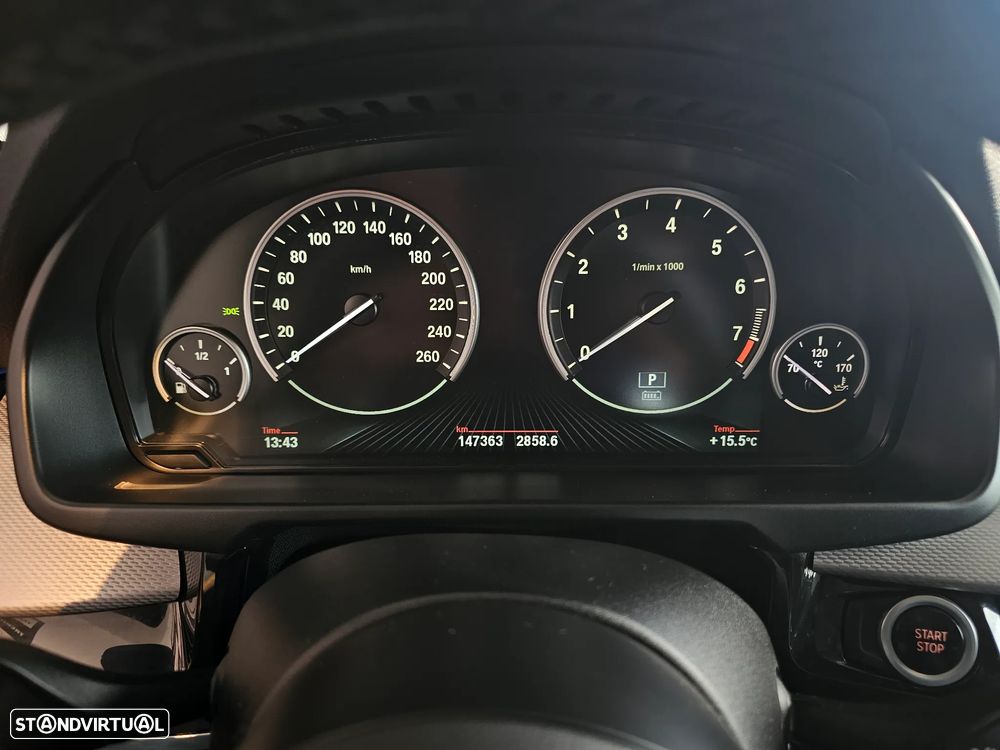 BMW X5 40e xDrive Pack M - 31