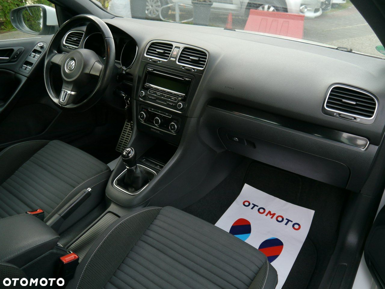 Volkswagen Golf VI 1.2 TSI Comfortline - 26