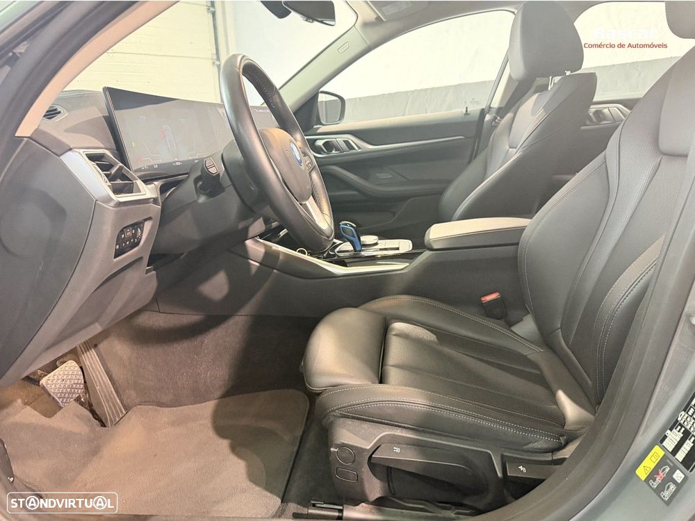 BMW i4 eDrive40 Edição Desportiva M - 14