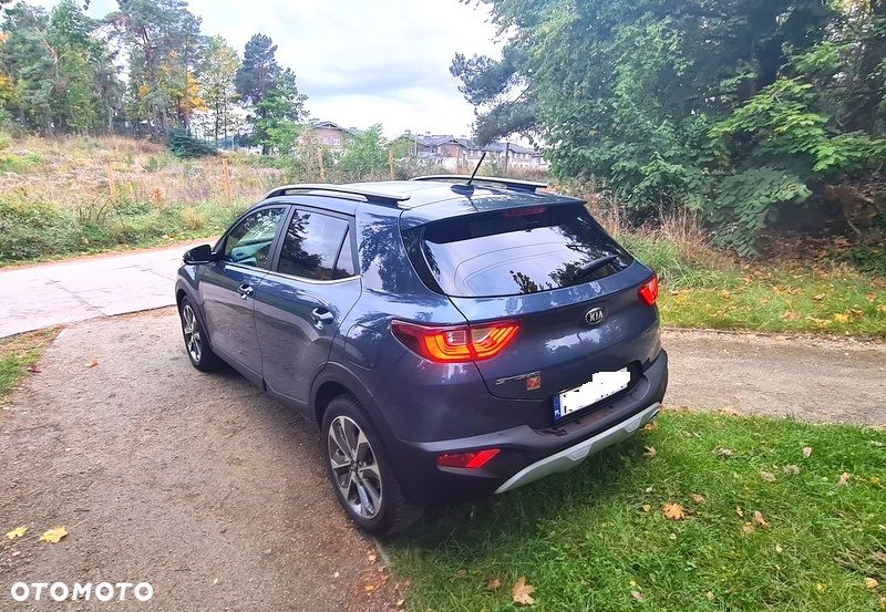 Kia Stonic 1.4 L - 16