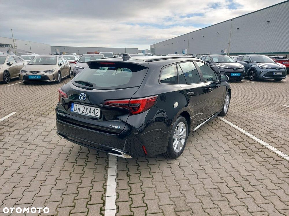 Toyota Corolla 1.8 Hybrid Comfort - 4