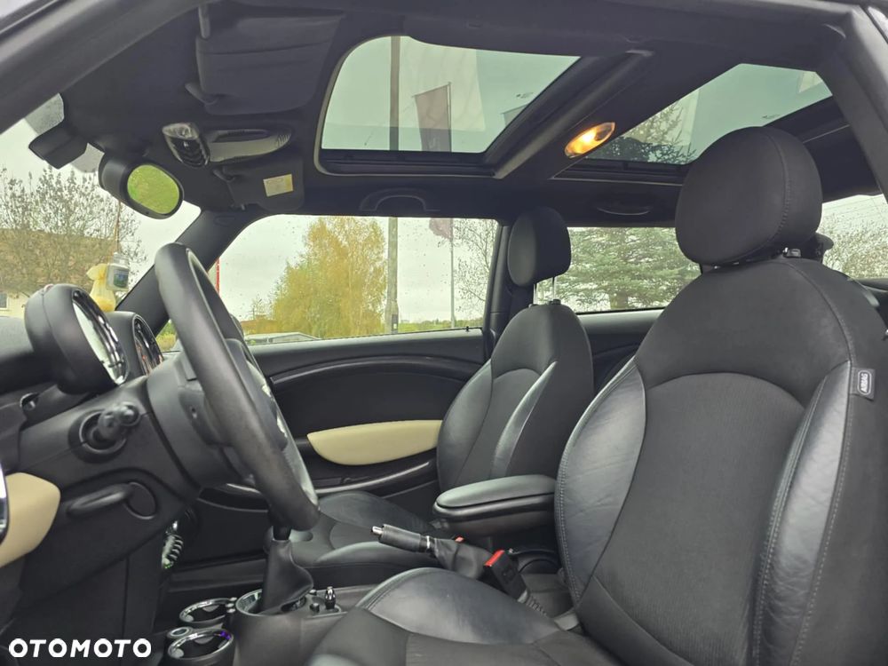 MINI Cooper S Standard - 5