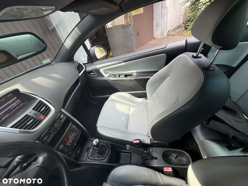 Peugeot 207 CC - 9