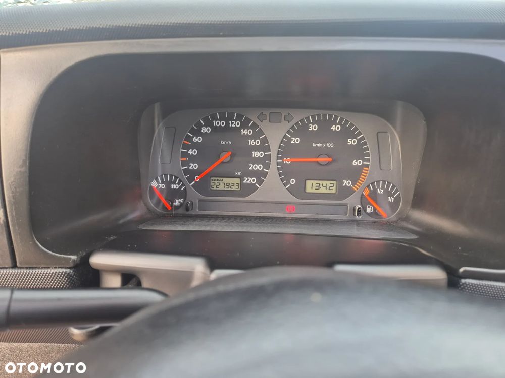 Volkswagen Golf Cabrio ver-1-8-gl - 23