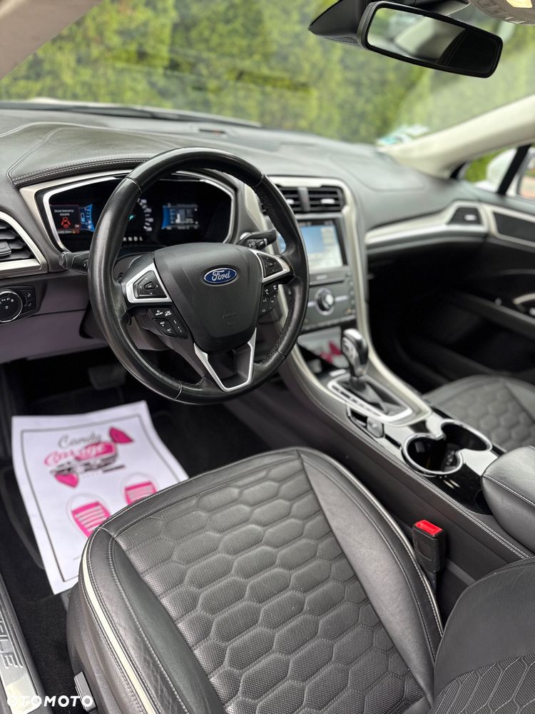 Ford Mondeo 2.0 Hybrid Vignale Plus - 8