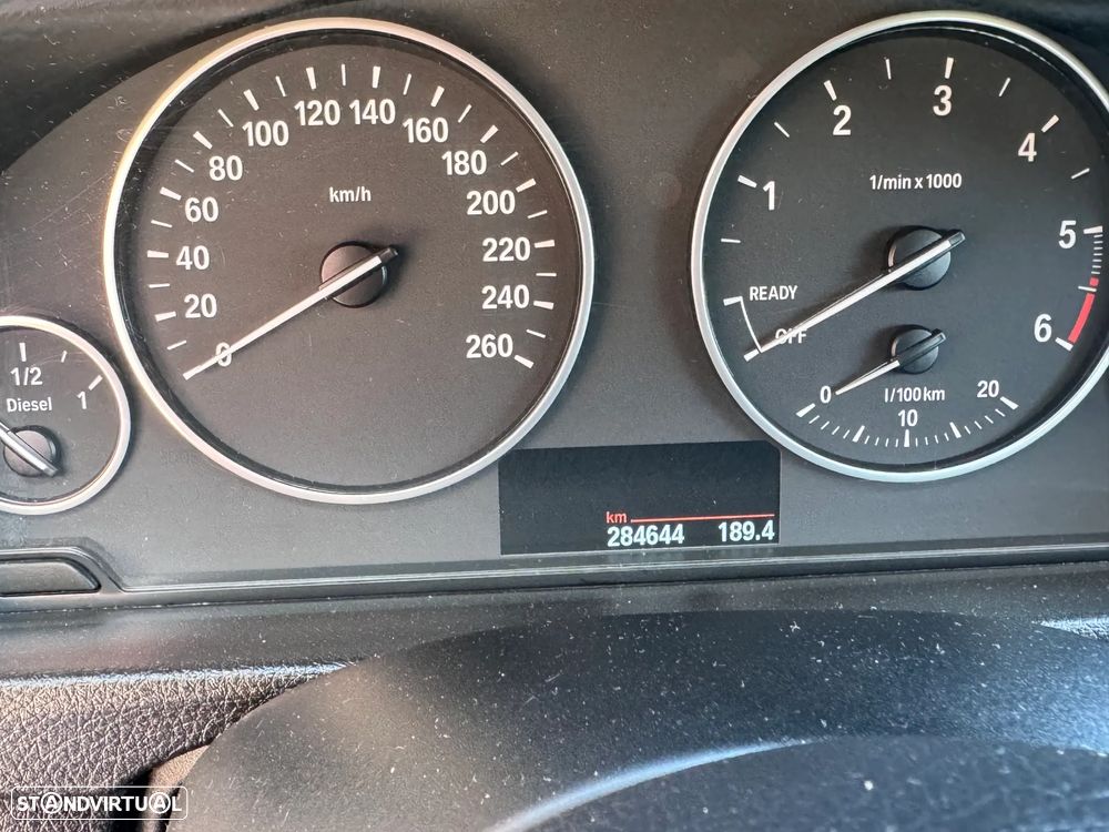 BMW 318 d Touring Line Luxury - 20