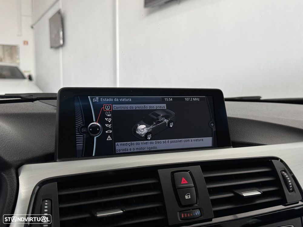 BMW 328 i Auto Pack M - 28