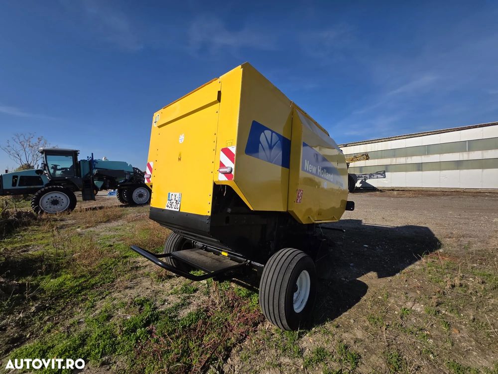 New Holland br7060 - 2