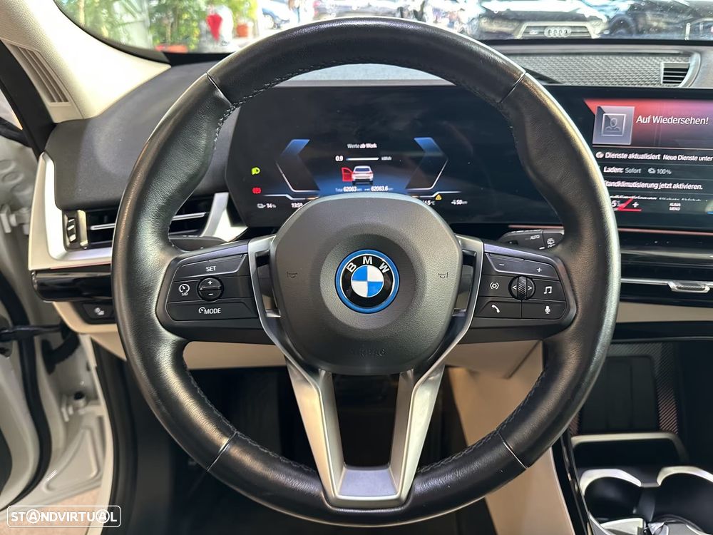 BMW iX1 xDrive30 xLine - 21