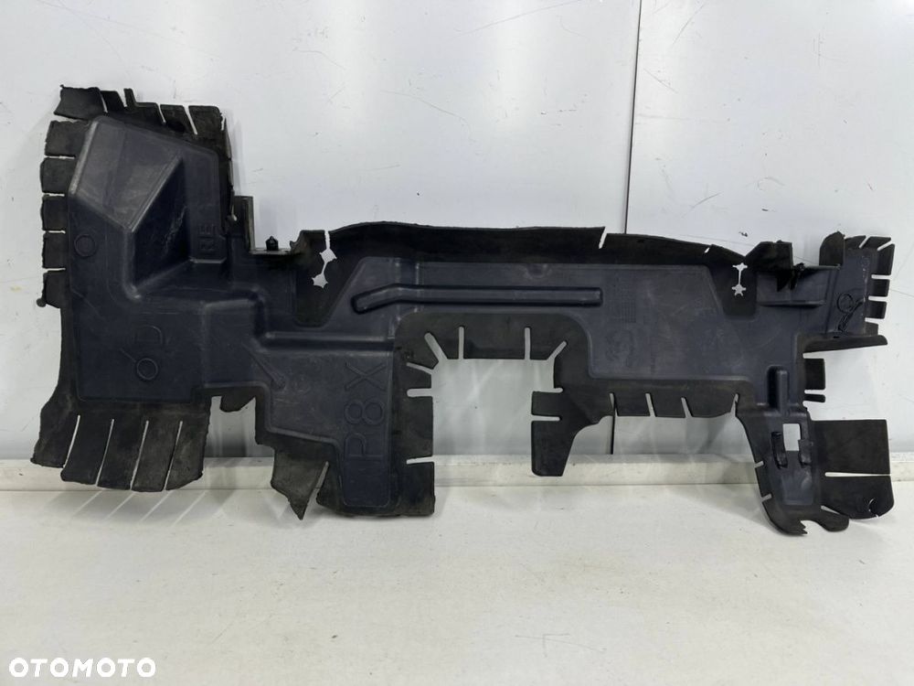 Osłona chłodnicy Peugeot 3008 II 5008 II 16-20 prawa kierownica powietrza pasa przedniego 9813328780 - 10
