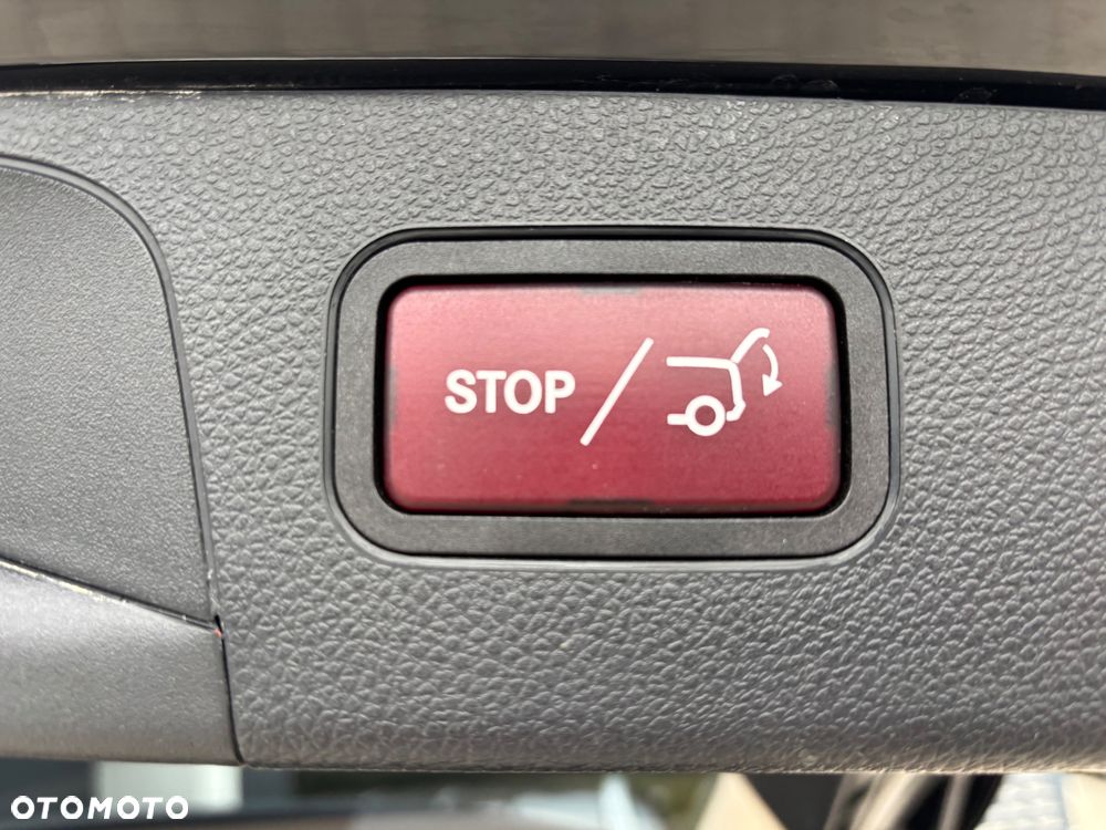 Mercedes-Benz GLC - 40