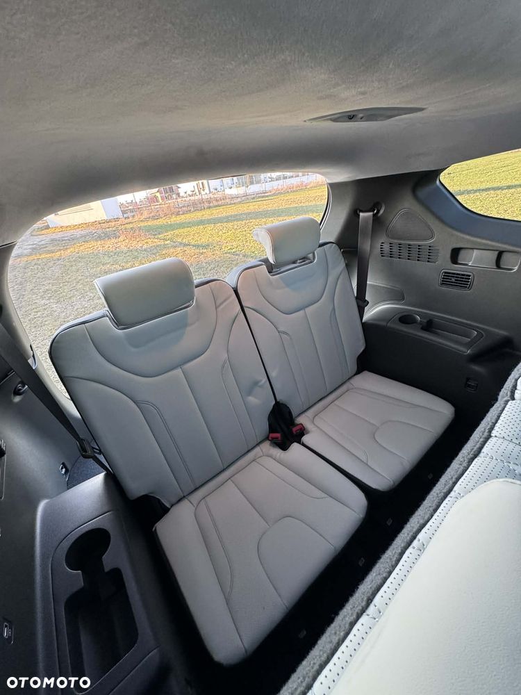 Hyundai Santa Fe - 20