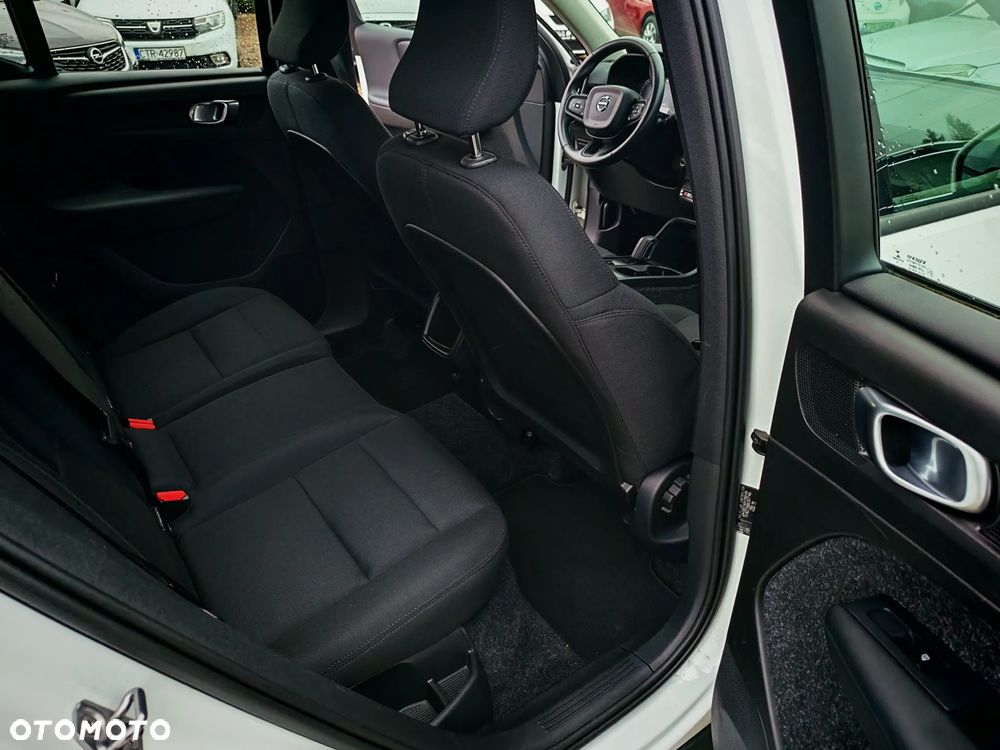 Volvo XC 40 D3 Geartronic Momentum - 21