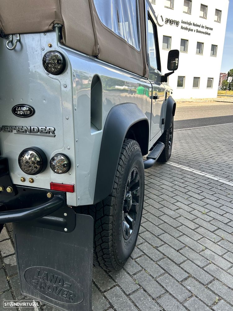 Land Rover Defender 90 2.4 CRD S - 16