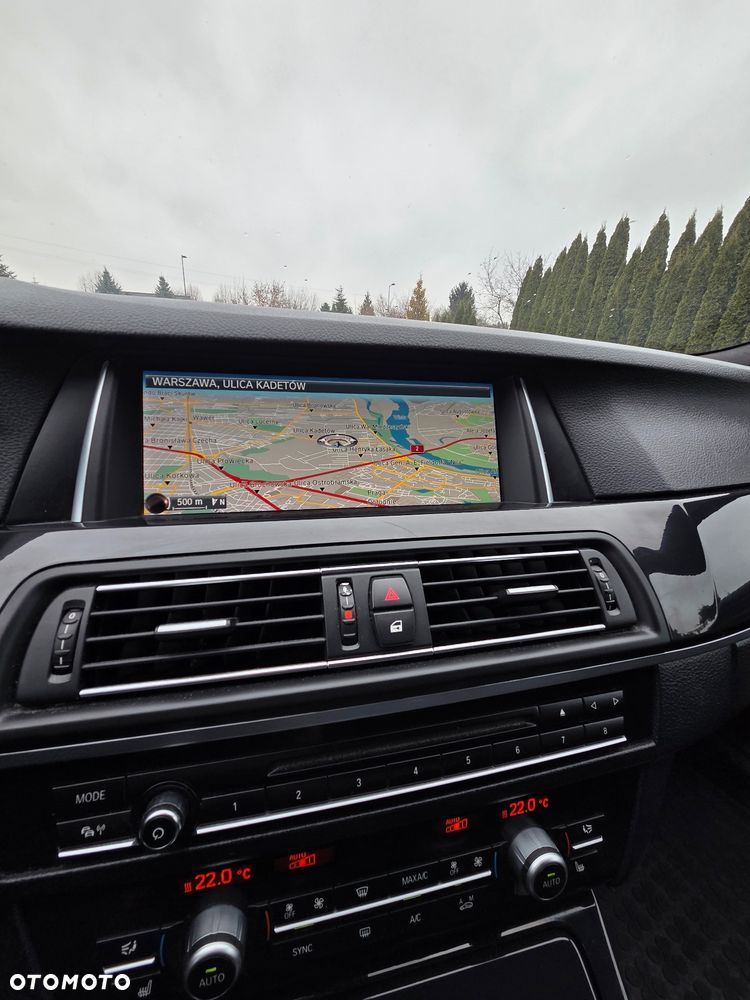 BMW Seria 5 520d xDrive - 5