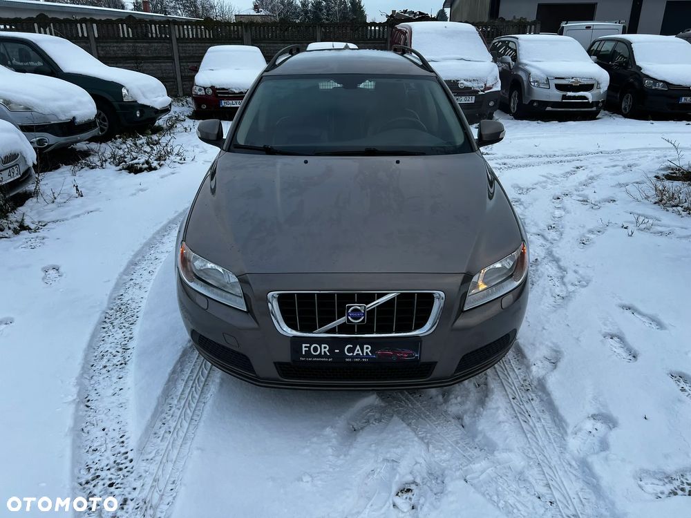 Volvo V70 2.0 Kinetic - 9