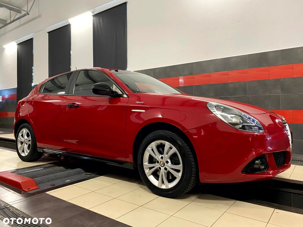 Alfa Romeo Giulietta 2.0 JTDM Exclusive - 9