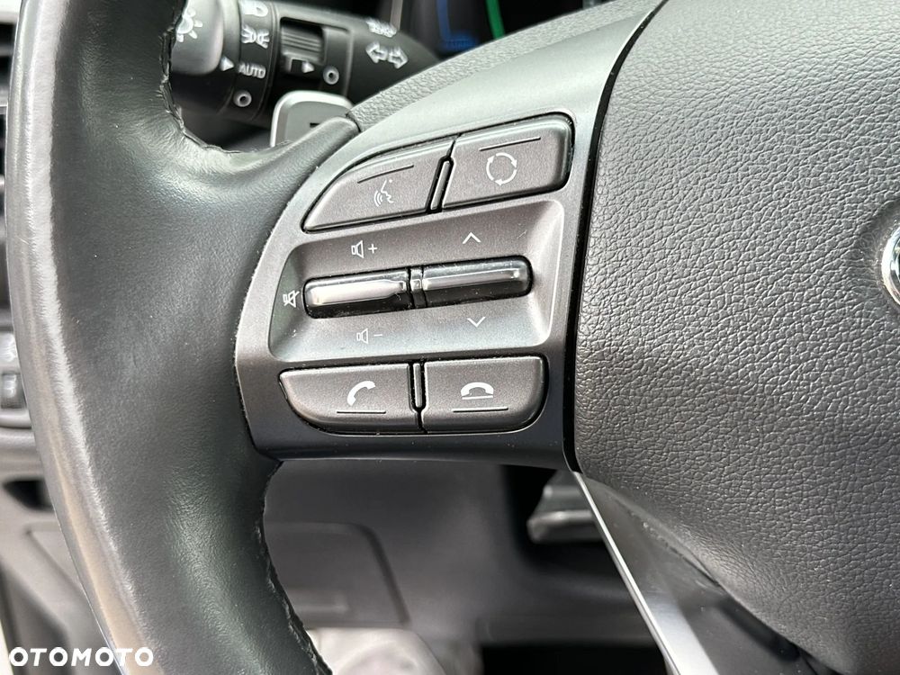 Hyundai IONIQ Hybrid Premium - 26