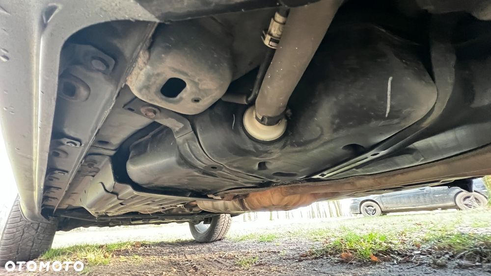 Jeep Grand Cherokee 5.7 V8 HEMI 4WD Automatik Overland - 26