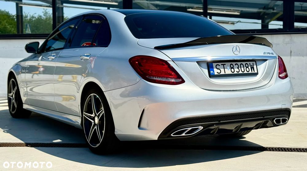 Mercedes-Benz Klasa C AMG 43 4-Matic - 9