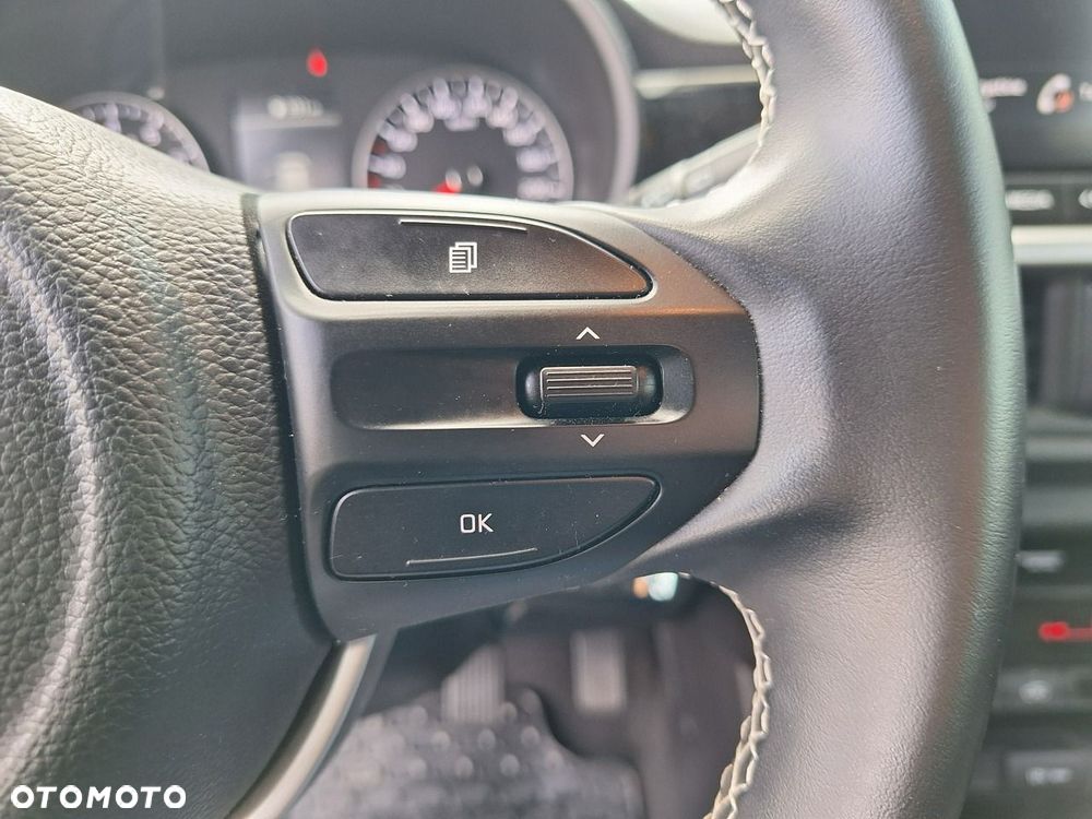 Kia Picanto 1.2 L - 17
