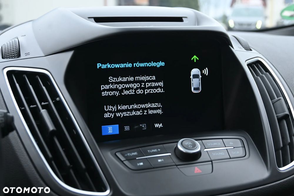 Ford C-MAX 1.5 EcoBoost Titanium ASS - 33