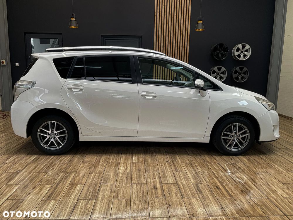 Toyota Verso 1.8 Premium 7os EU6 - 8