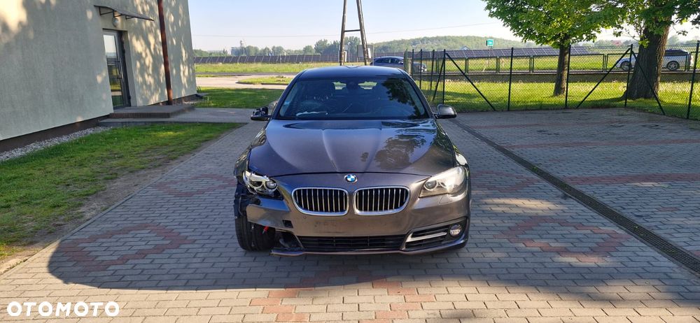 BMW Seria 5 530d xDrive Sport-Aut Luxury Line - 9