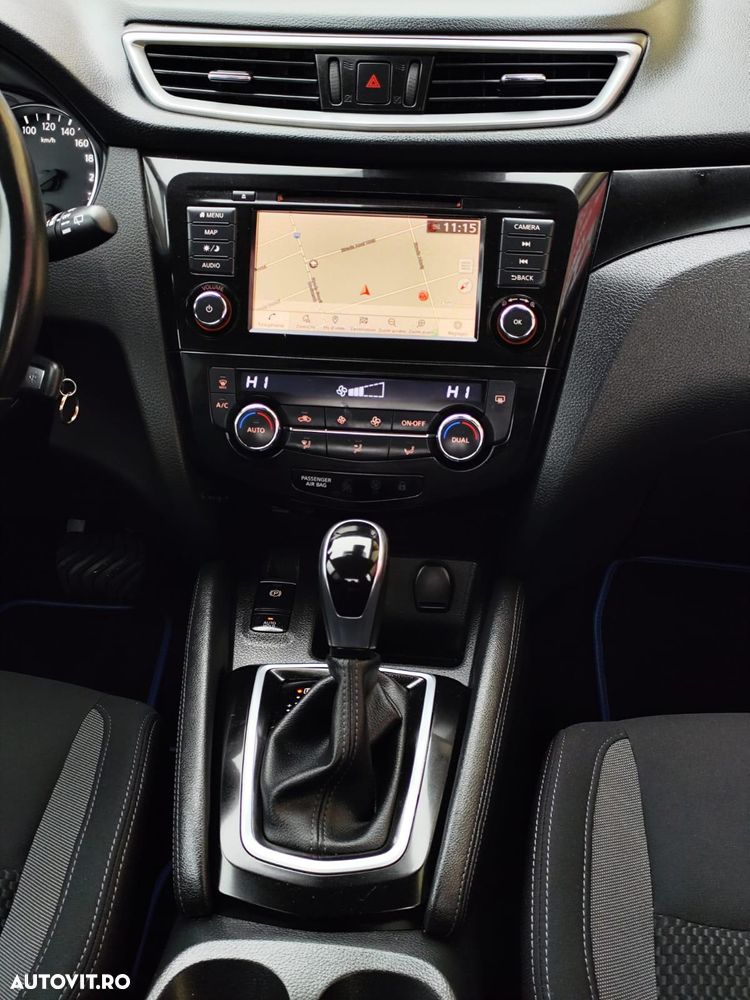 Nissan Qashqai - 12