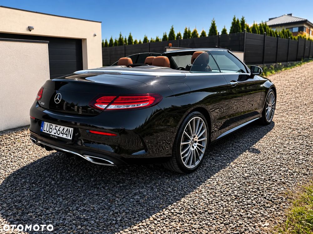 Mercedes-Benz Klasa C 300 9G-TRONIC - 7