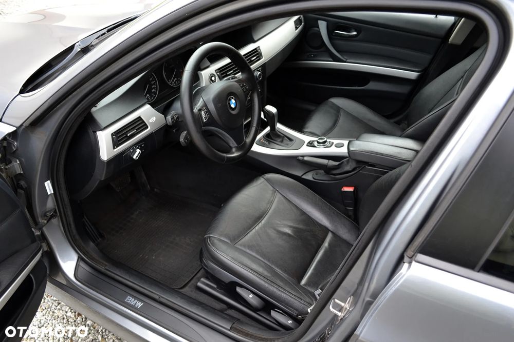BMW Seria 3 320d DPF - 10