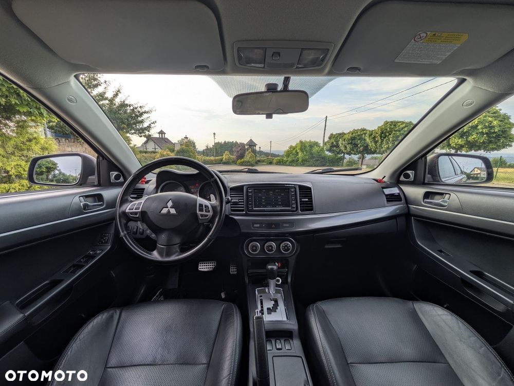 Mitsubishi Lancer - 5