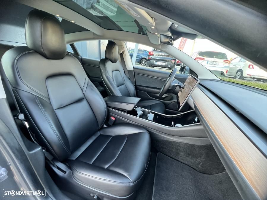 Tesla Model 3 Long Range AWD Dual Motor - 22