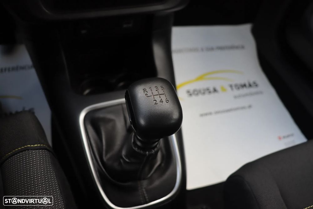 Citroën C3 1.2 PureTech Shine - 20