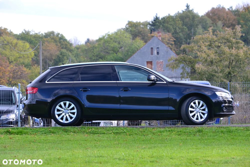 Audi A4 Avant - 6