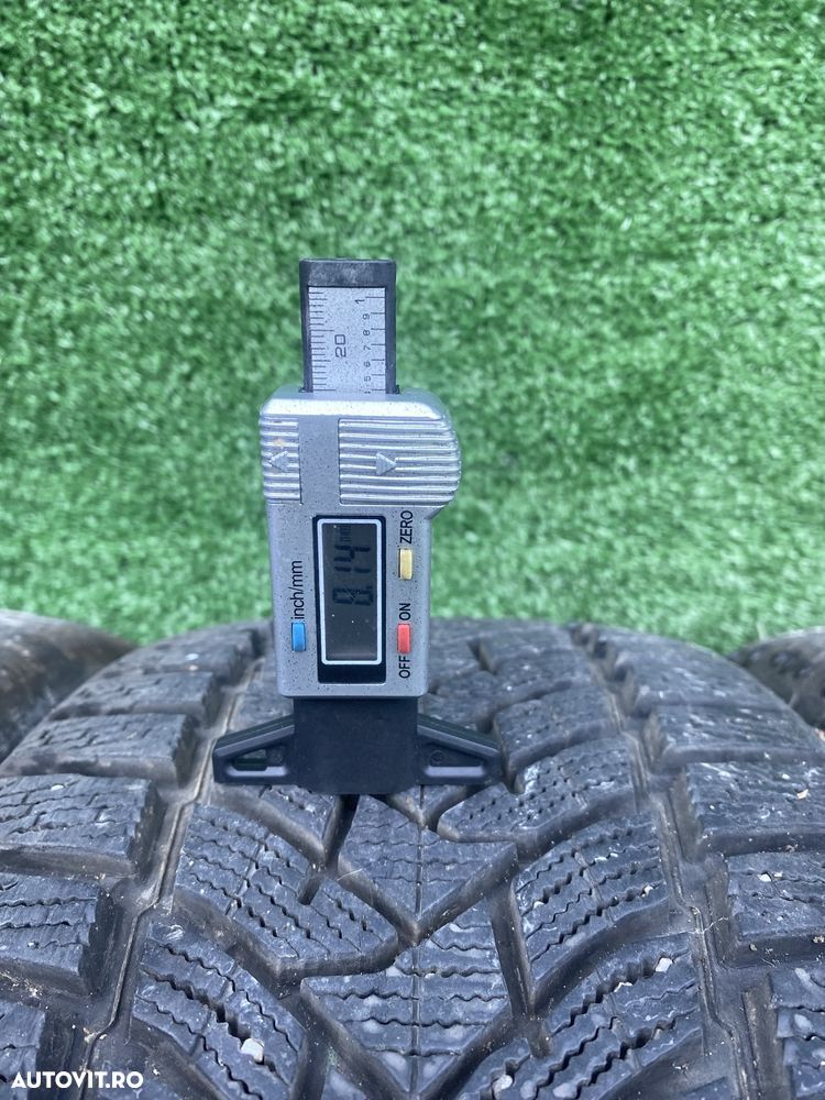 Set 4 anvelope iarna Dunlop Winter Sport 5 235 45 R18 98V 7,3-8,1mm - 7