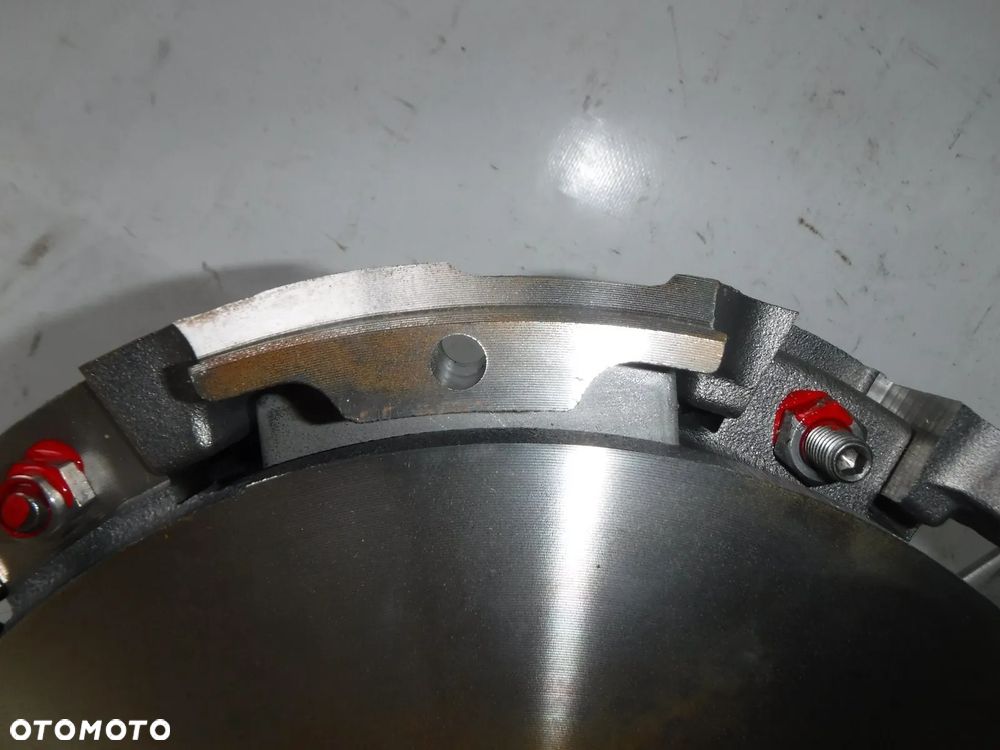 docisk sprzęgła nowy luk case JX 1060, JX 1070, JX 1075 ; NEW HOLLAND TN55, TN60, TN65, TN70, TN75 STEYR 360 - 12