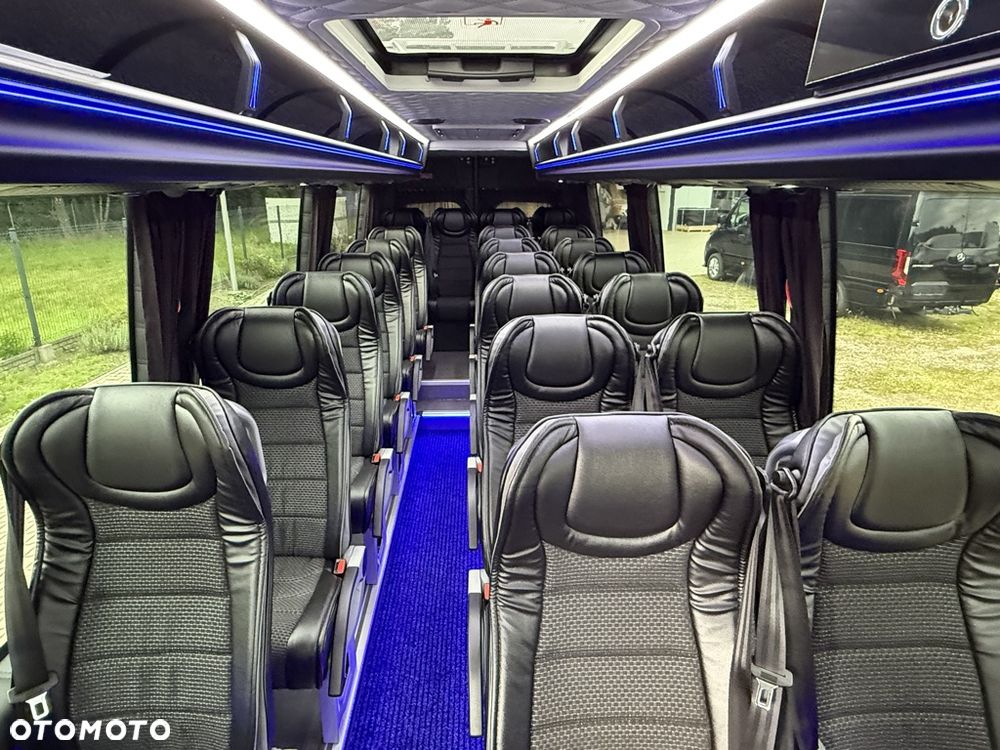 Mercedes-Benz Sprinter 519 Panoramic Line | JD - 16