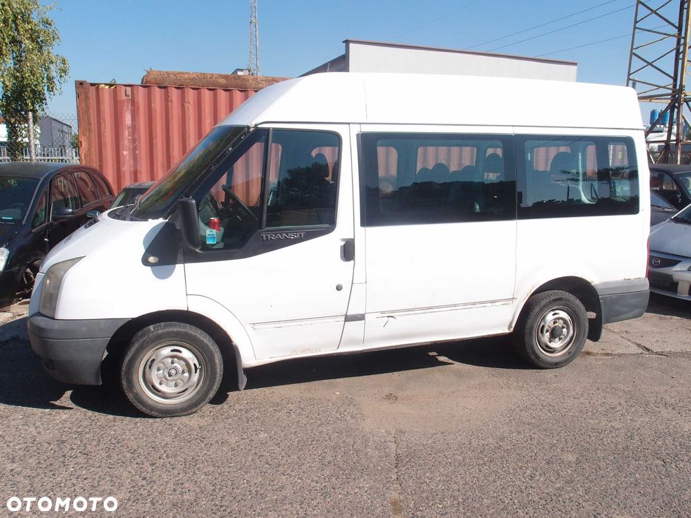 Ford Transit Bus/ Fotele/ 2.2D 85km / 2010r. / na części - 2