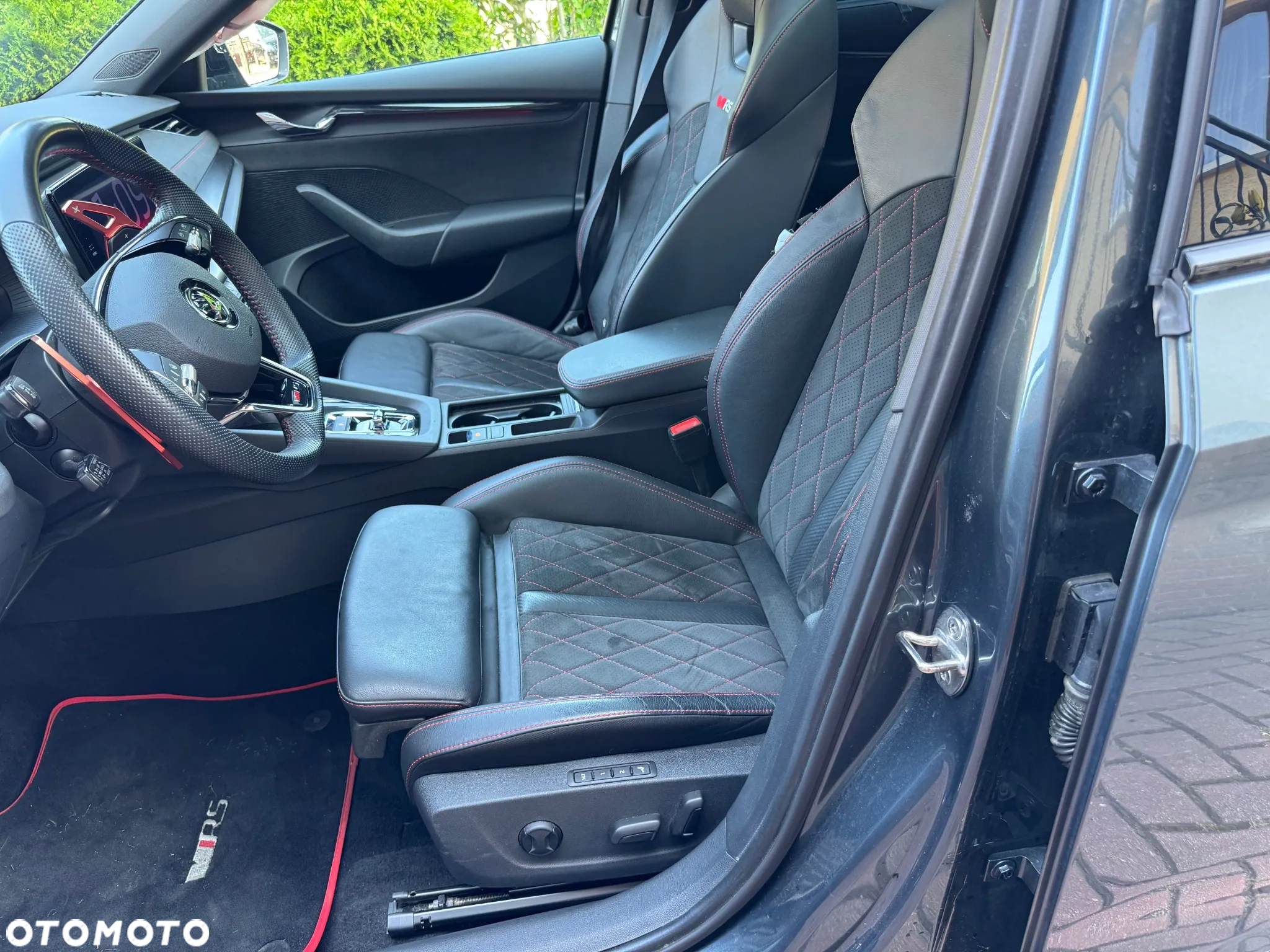 Skoda Octavia Combi 2.0 TSI DSG RS 245 - 11