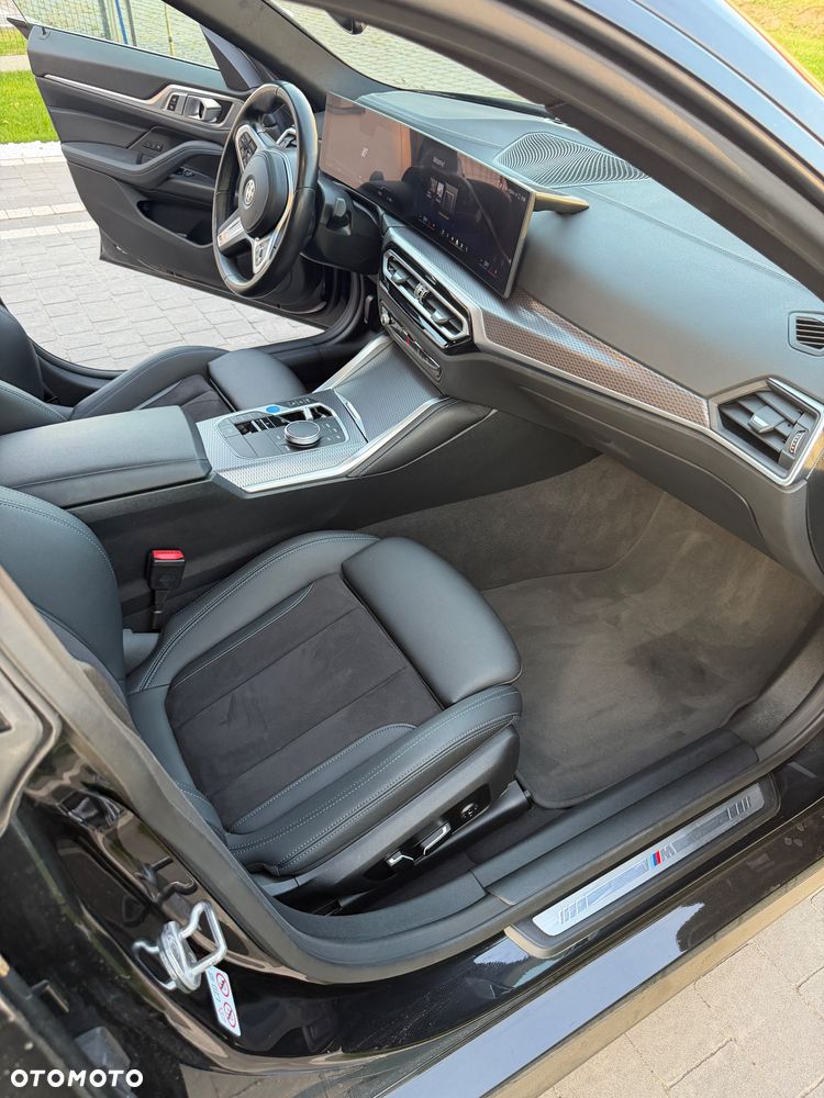 BMW i4 70.3kWh eDrive 35 M Sport Edition - 12