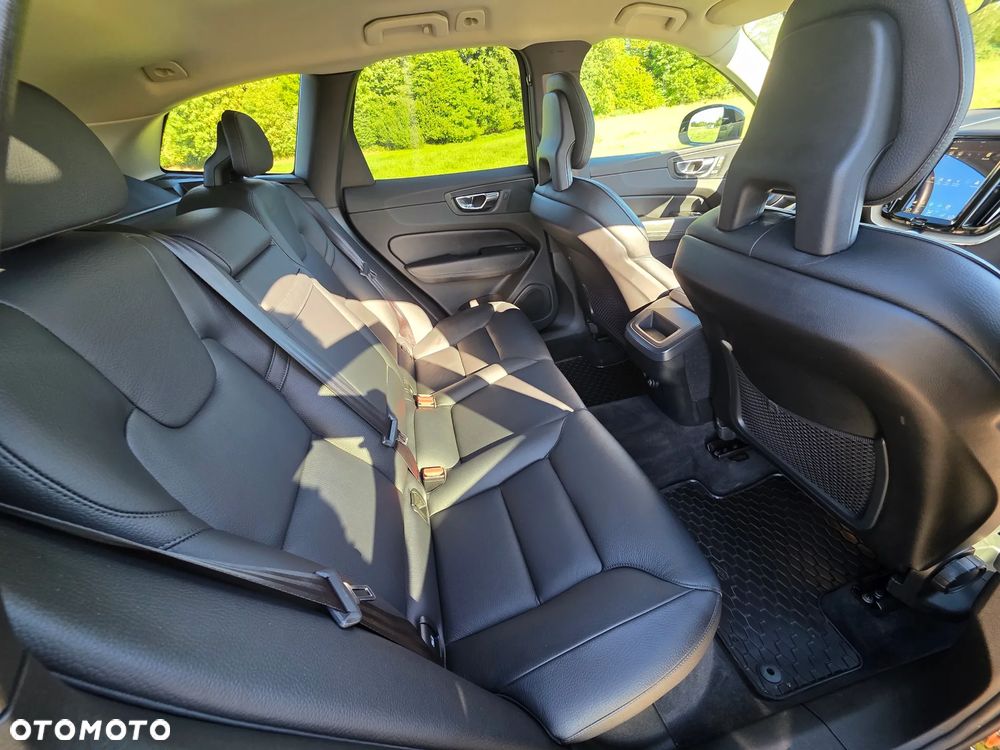 Volvo XC 60 D4 AWD Inscription - 5