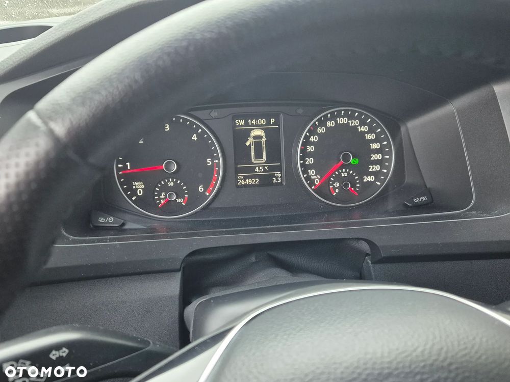 Volkswagen Multivan 2.0 TDI L1 Comfortline DSG - 35