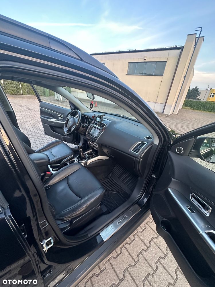 Mitsubishi ASX 1.8 DID Instyle NAVI AS&G - 14