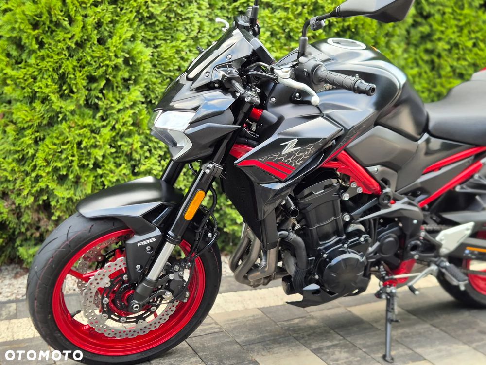 Kawasaki Z 900 - 28